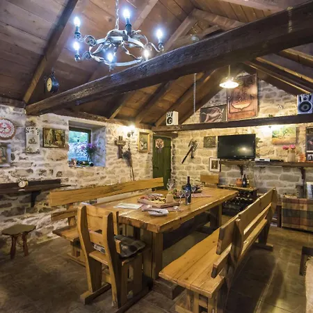 Charming Holiday In Bukovic With Pool * Benkovac
