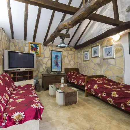 Charming Holiday In Bukovic With Pool * Benkovac